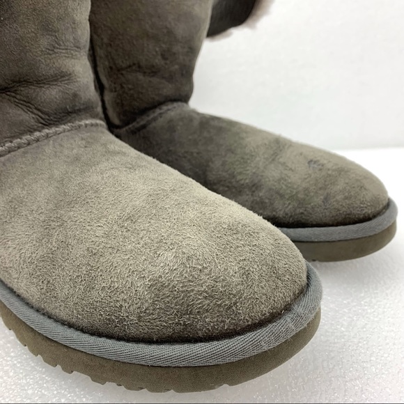 UGG Bailey Button Suede Sheepskin Short Boot - Women's 6 - Picture 4 of 11